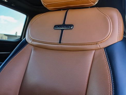 Used 2024 Ford F350 Platinum image 24