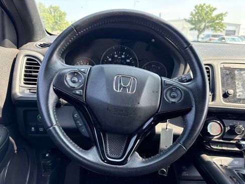 Used 2021 Honda HR-V Sport image 20