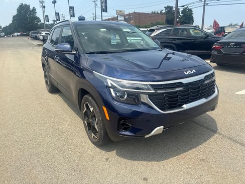 Certified 2024 Kia Seltos EX AWD/4WD image 1