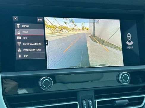 Certified 2023 Porsche Macan S AWD/4WD image 20