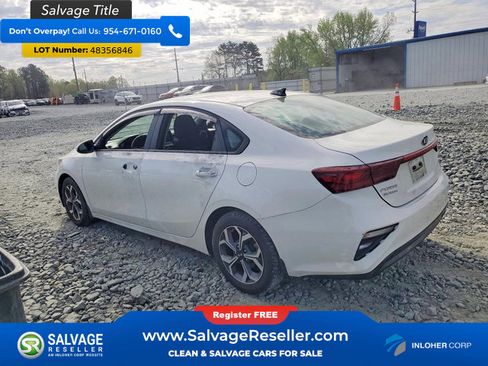 Used 2020 Kia Forte LXS FWD image 3