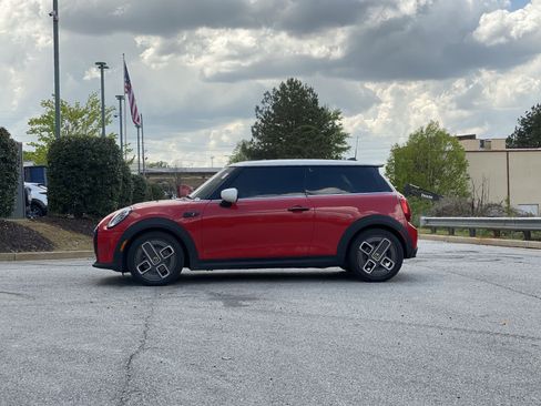 Used 2022 MINI Cooper SE image 14