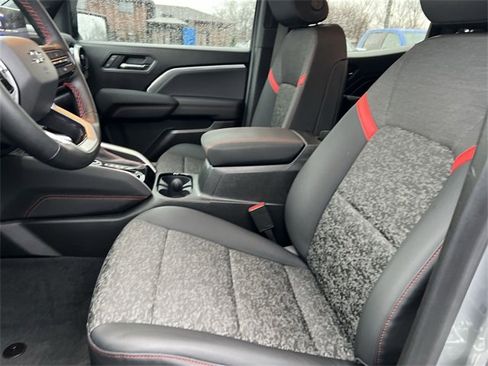 Certified 2023 Chevrolet Colorado Z71 w/ Z71 Convenience Package 2 image 13