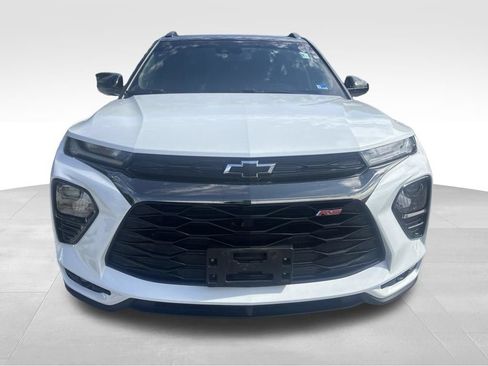 Used 2023 Chevrolet TrailBlazer RS w/ Convenience Package AWD/4WD image 19