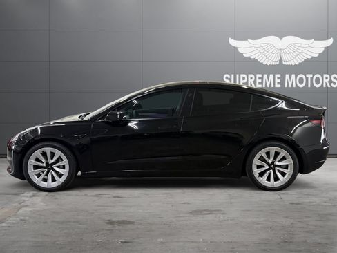Used 2021 Tesla Model 3 Standard Range Plus RWD image 2