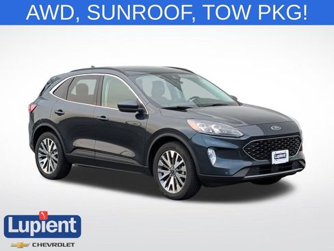 Used 2022 Ford Escape Titanium w/ Class II Trailer Tow Package AWD/4WD image 1