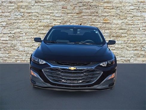 Used 2021 Chevrolet Malibu LS image 3