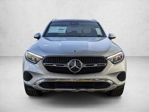 Used 2026 Mercedes-Benz GLC 300 image 6