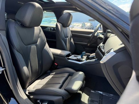 Used 2022 BMW i4 eDrive40 w/ Premium Package image 35