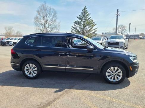 Used 2018 Volkswagen Tiguan SE AWD/4WD image 5