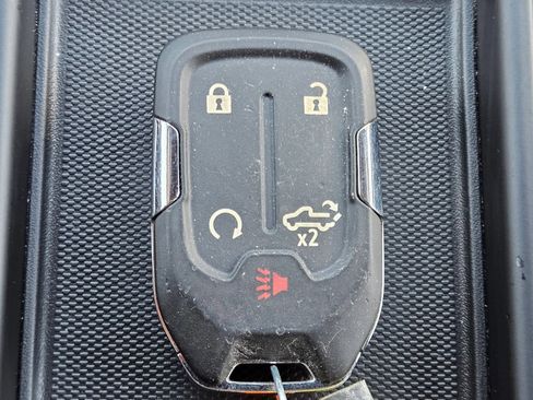 Used 2020 GMC Sierra 1500 SLT w/ SLT Premium Plus Package image 31