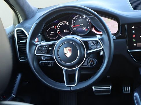 Used 2023 Porsche Cayenne GTS image 21