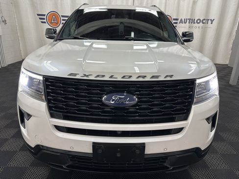 Used 2018 Ford Explorer Sport w/ Equipment Group 401A image 3