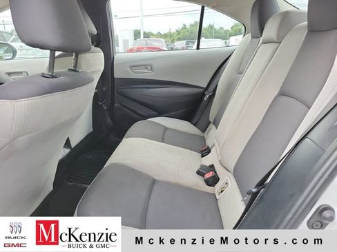 Used 2023 Toyota Corolla LE FWD image 18