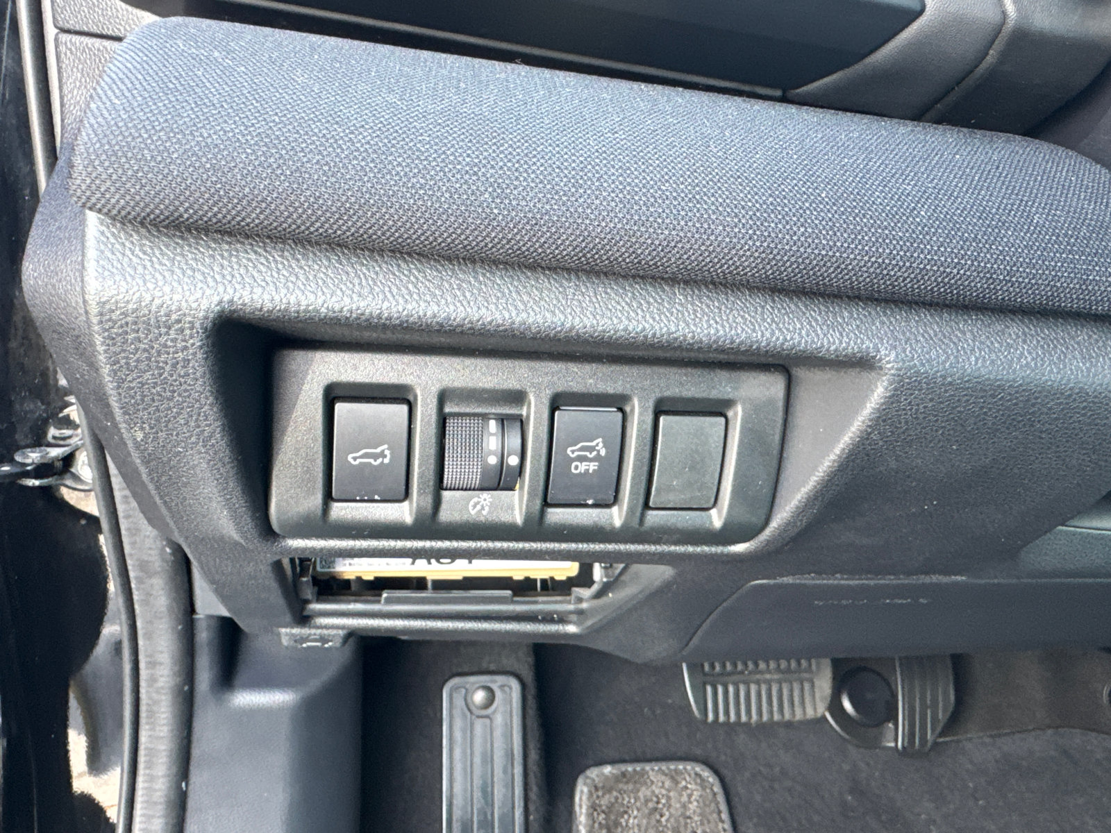 Used 2022 Subaru Outback Premium AWD/4WD image 14