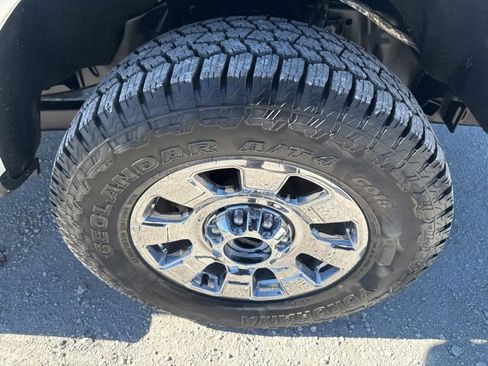 Used 2024 Ford F350 Lariat w/ Lariat Ultimate Package image 35