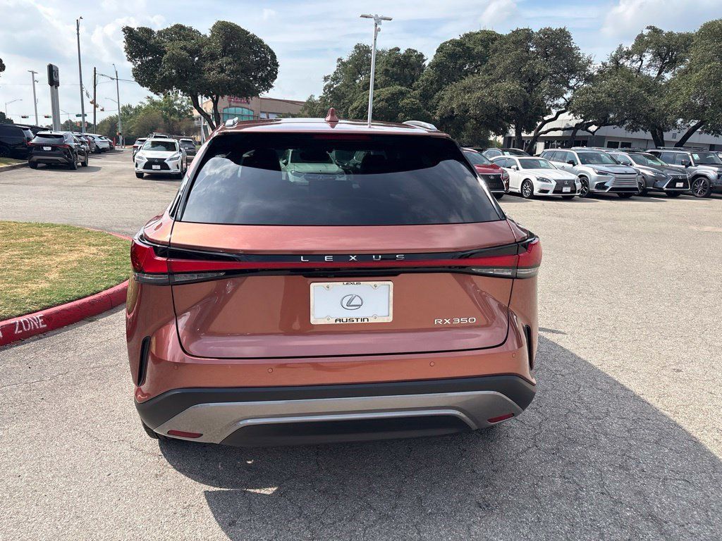 Used 2026 Lexus RX 350 Premium w/ Convenience Package FWD image 4