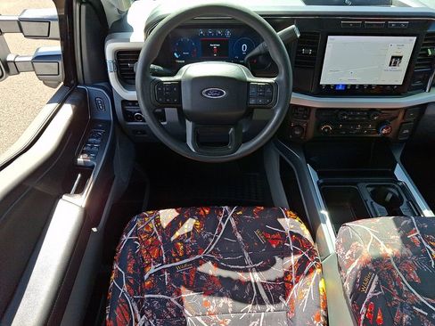 Used 2024 Ford F250 XLT w/ XLT Premium Package AWD/4WD image 12