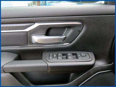New 2026 RAM 1500 Big Horn AWD/4WD image 13