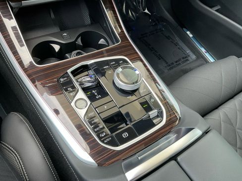 New 2026 BMW X5 xDrive50e w/ Executive Package image 20