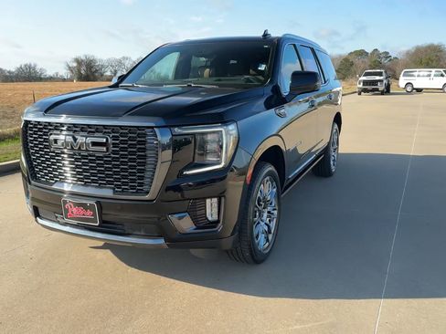 Used 2023 GMC Yukon Denali Ultimate image 4