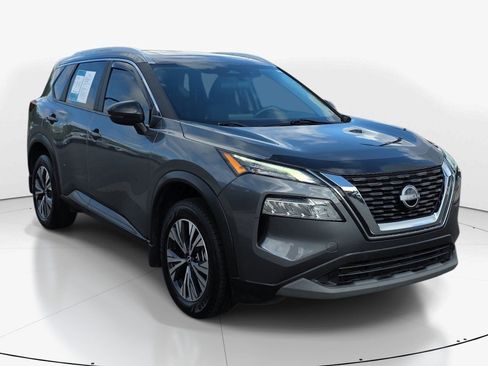 Used 2023 Nissan Rogue SV w/ SV Premium B Package FWD image 2