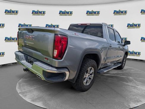 Used 2020 GMC Sierra 1500 SLE w/ SLE Value Package AWD/4WD image 3