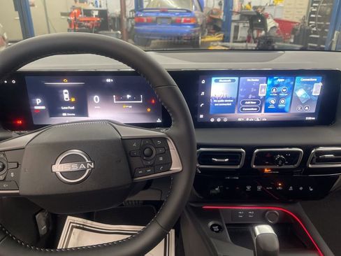 New 2026 Nissan Sentra SV FWD image 24
