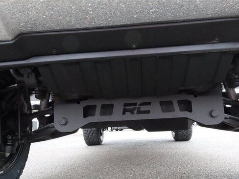 Used 2025 GMC Sierra 3500 Denali w/ Denali Reserve Package image 9