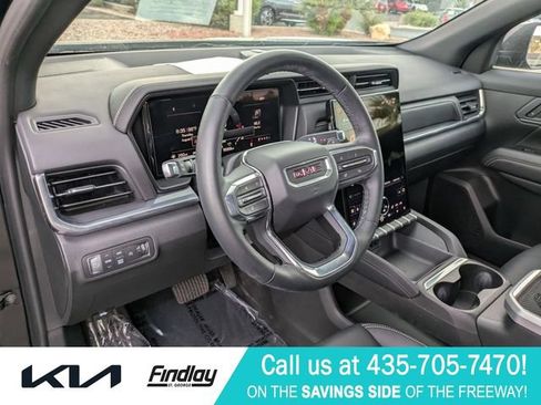 Used 2025 GMC Terrain Elevation w/ Elevation Premium Package AWD/4WD image 15
