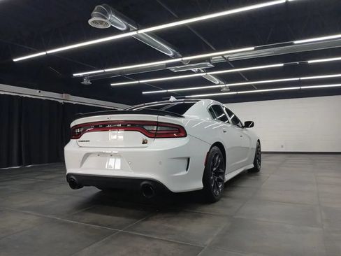 Used 2023 Dodge Charger Scat Pack w/ Technology Group RWD image 42
