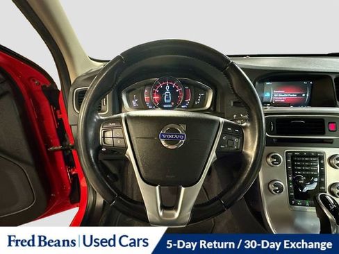 Used 2017 Volvo S60 T5 Dynamic w/ Vision Package image 12