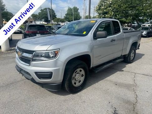 Used 2017 Chevrolet Colorado W/T w/ WT Convenience Package RWD image 8