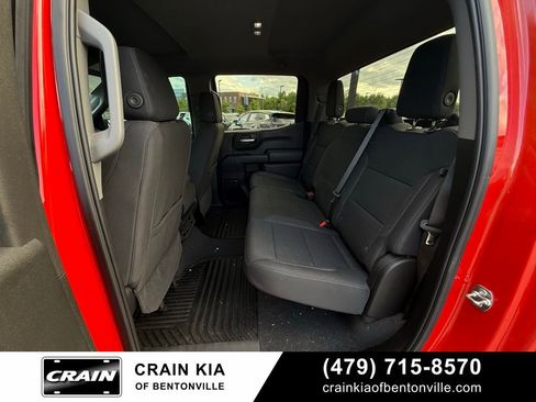 Used 2025 Chevrolet Silverado 1500 Custom Trail Boss AWD/4WD image 25