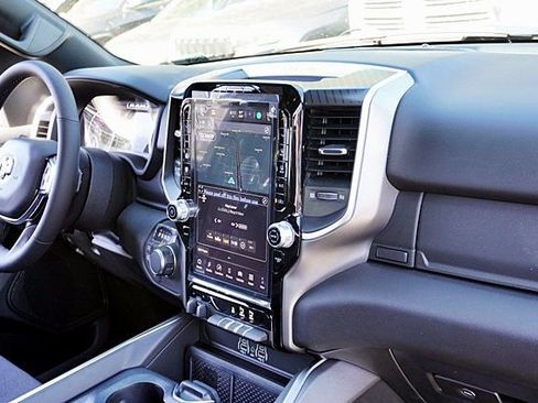 New 2026 RAM 1500 Big Horn AWD/4WD image 14