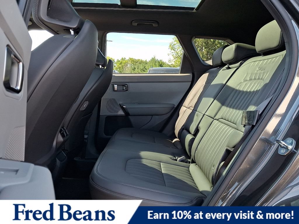 New 2027 Kia Seltos X-Line S w/ X-Line S Premium Package AWD/4WD image 7