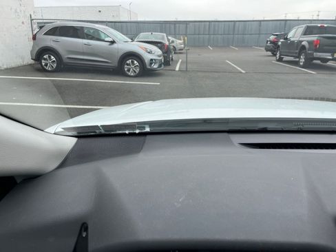 Used 2025 Toyota Camry LE image 17