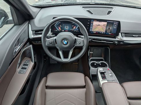 Certified 2025 BMW X1 xDrive28i w/ Convenience Package image 29