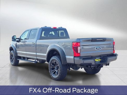 Used 2022 Ford F350 Lariat w/ Black Appearance Package AWD/4WD image 4
