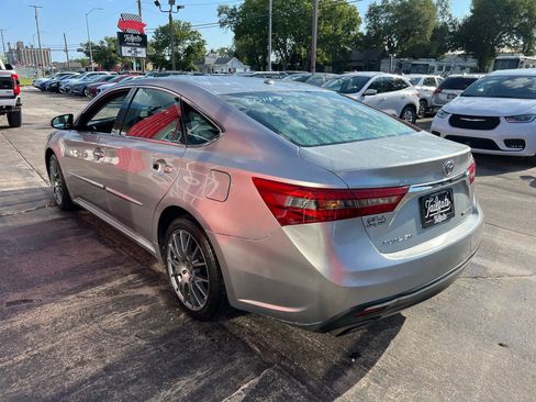 Used 2016 Toyota Avalon Touring image 5