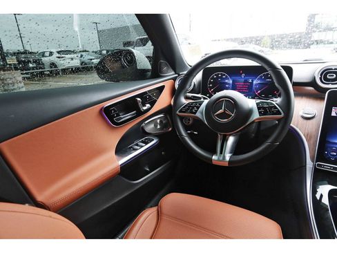 Used 2026 Mercedes-Benz C 300 Sedan image 6
