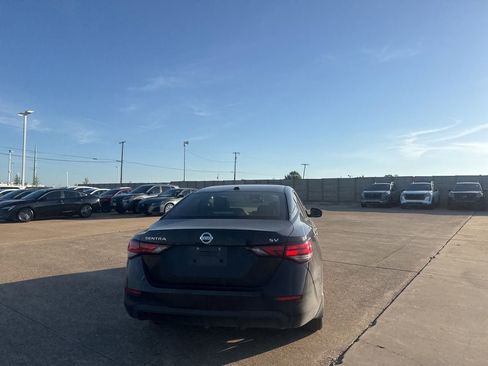 Certified 2023 Nissan Sentra SV w/ Trunk Package FWD image 19