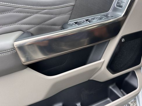 New 2025 Ford F250 Platinum w/ Platinum Plus Package image 44