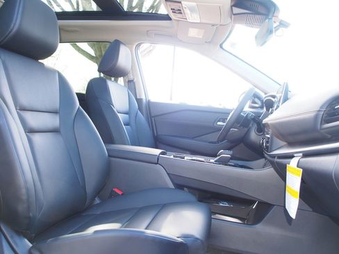 New 2026 Nissan Rogue Dark Armor image 11