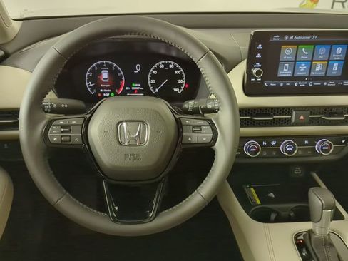 Used 2024 Honda HR-V EX-L image 15