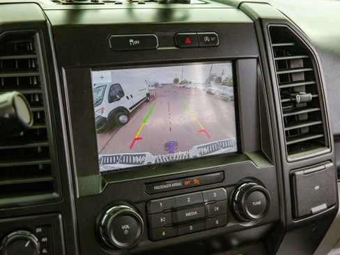 Used 2019 Ford F150 XL w/ Equipment Group 101A Mid AWD/4WD image 14