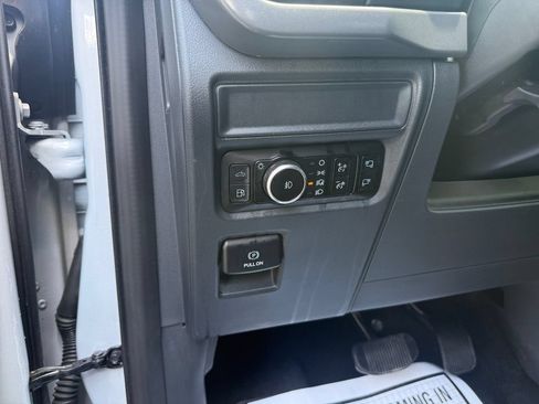 Used 2025 Ford F150 XLT w/ Equipment Group 302A MID AWD/4WD image 18