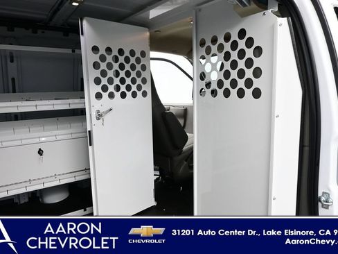 New 2026 Chevrolet Express 2500 w/ Driver Convenience Package RWD image 30