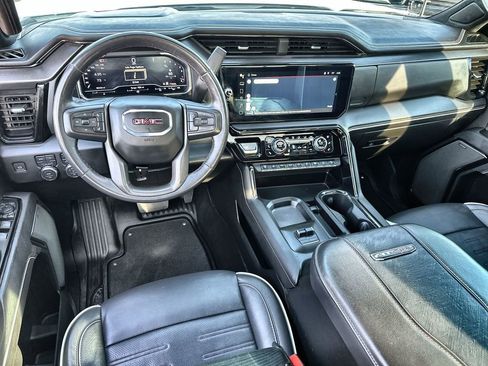 Used 2024 GMC Sierra 2500 AT4X image 20