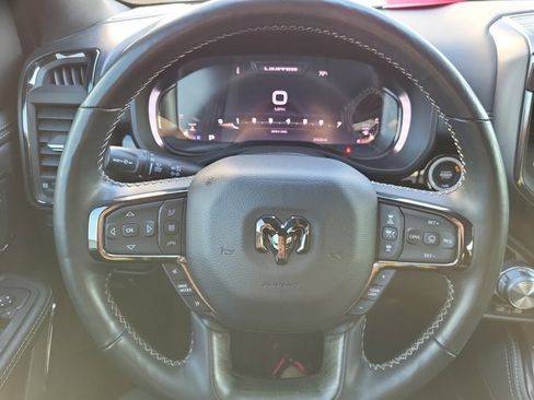 Used 2025 RAM 1500 Limited w/ Off Road Group AWD/4WD image 27